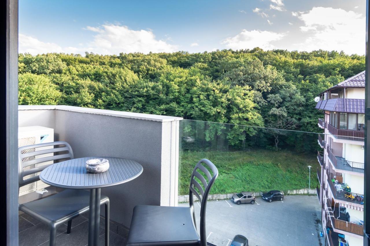 Aparthotel Nox Cluj-Napoca Exteriör bild