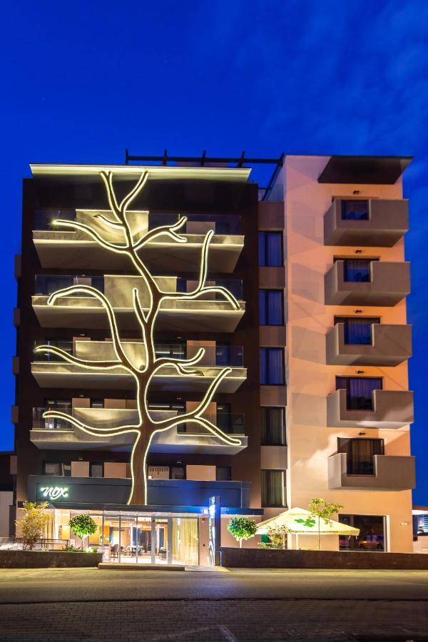 Aparthotel Nox Cluj-Napoca Exteriör bild