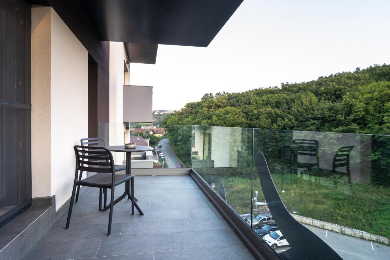 Aparthotel Nox Cluj-Napoca Exteriör bild