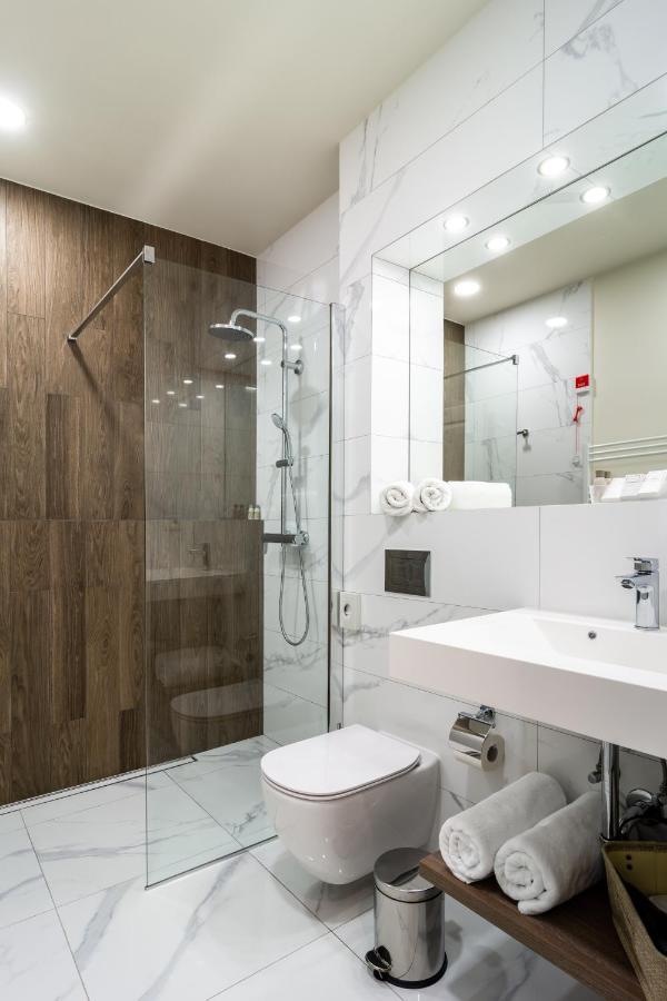 Aparthotel Nox Cluj-Napoca Exteriör bild